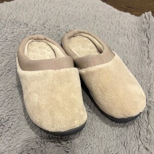 Isotoner Tan Slippers with Black Soles
